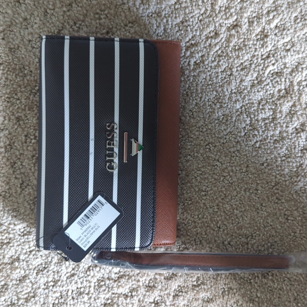 Guess Wallet Wristlet New